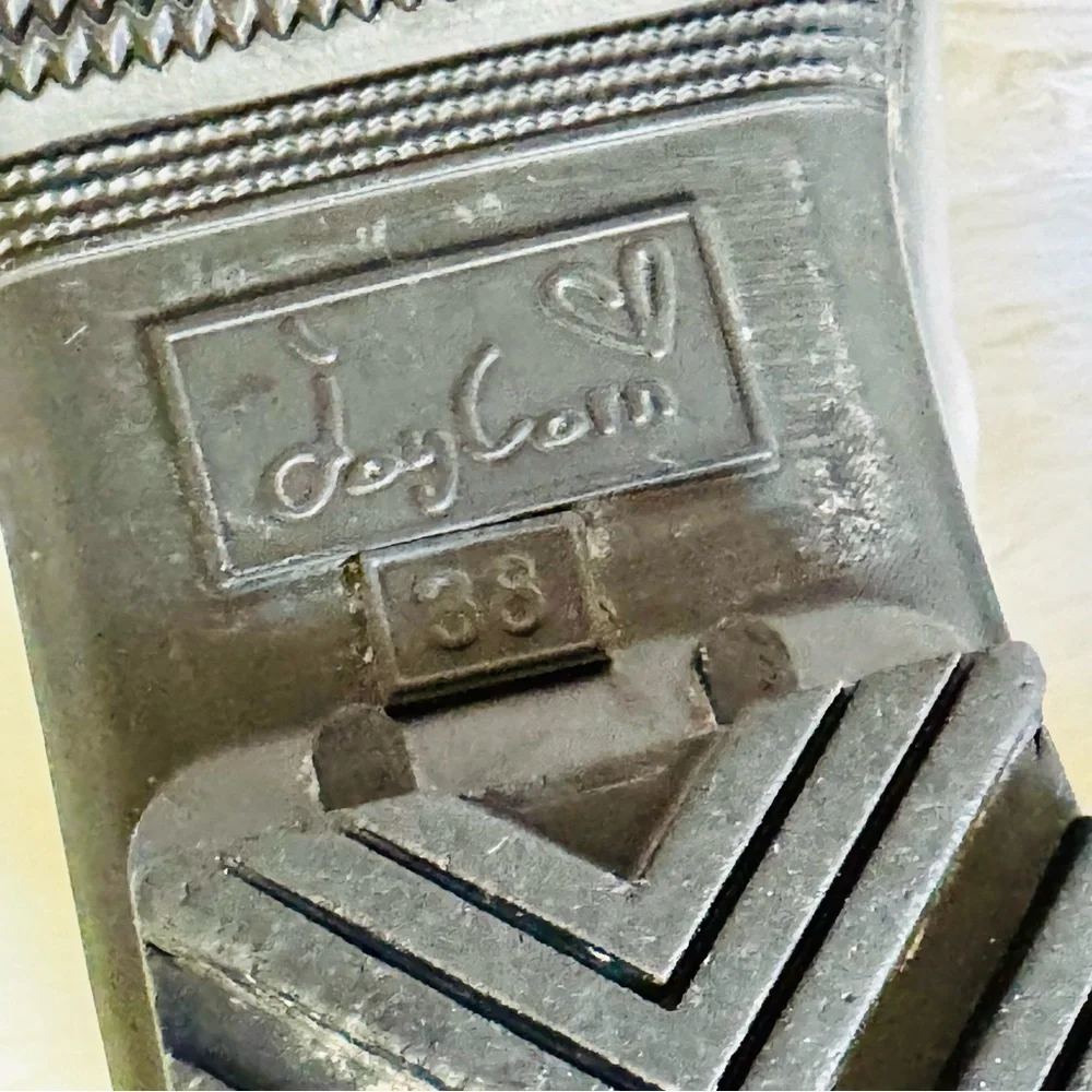 Joycorn black matte